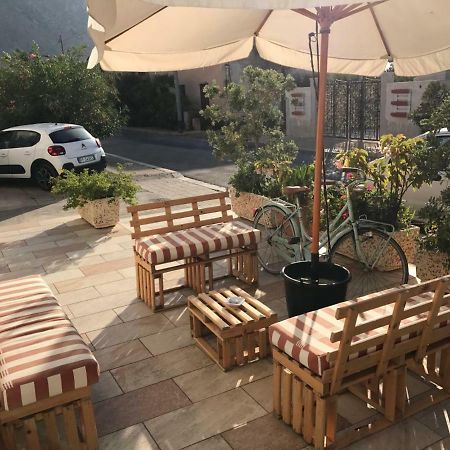 B&B Albatros Кастеллуццо Экстерьер фото