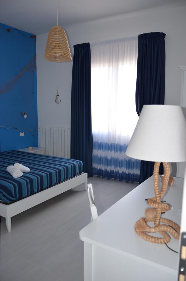 B&B Albatros Кастеллуццо Экстерьер фото